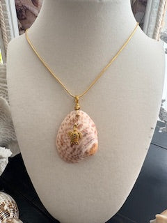 Bold Gold Sassy Turtle Necklace