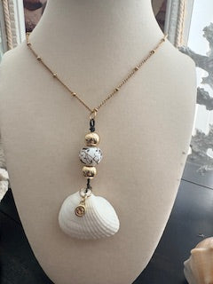 Touch of Elegance -White Ark Shell Stacked Gold Ceramic Bead Rose Charm Gold Satellite Chain Necklace