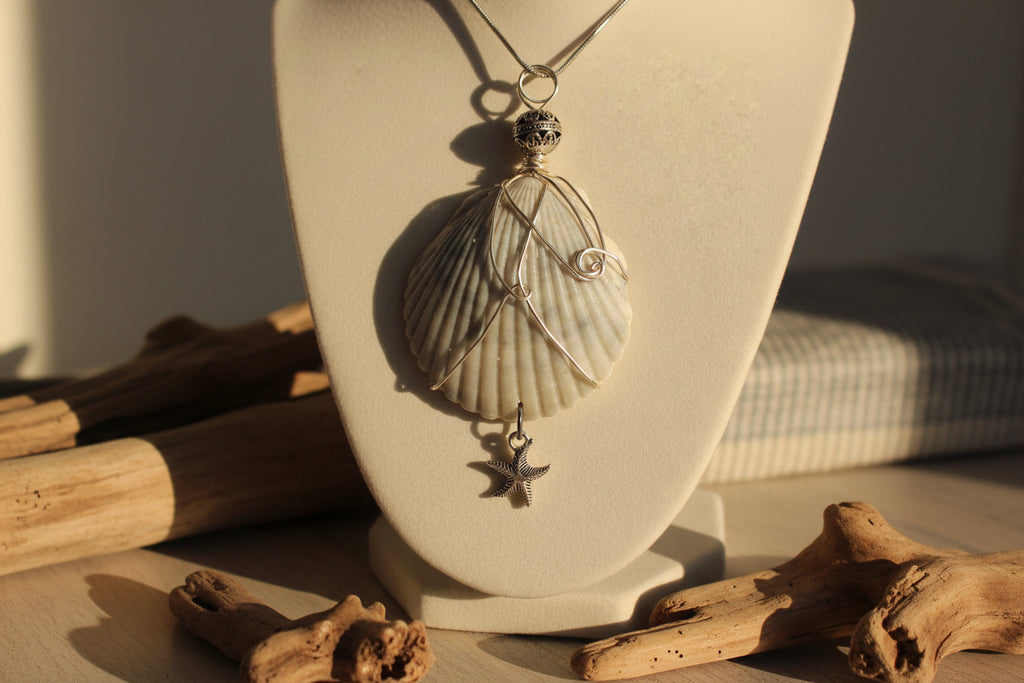 Grey Skies Scallop shell necklace