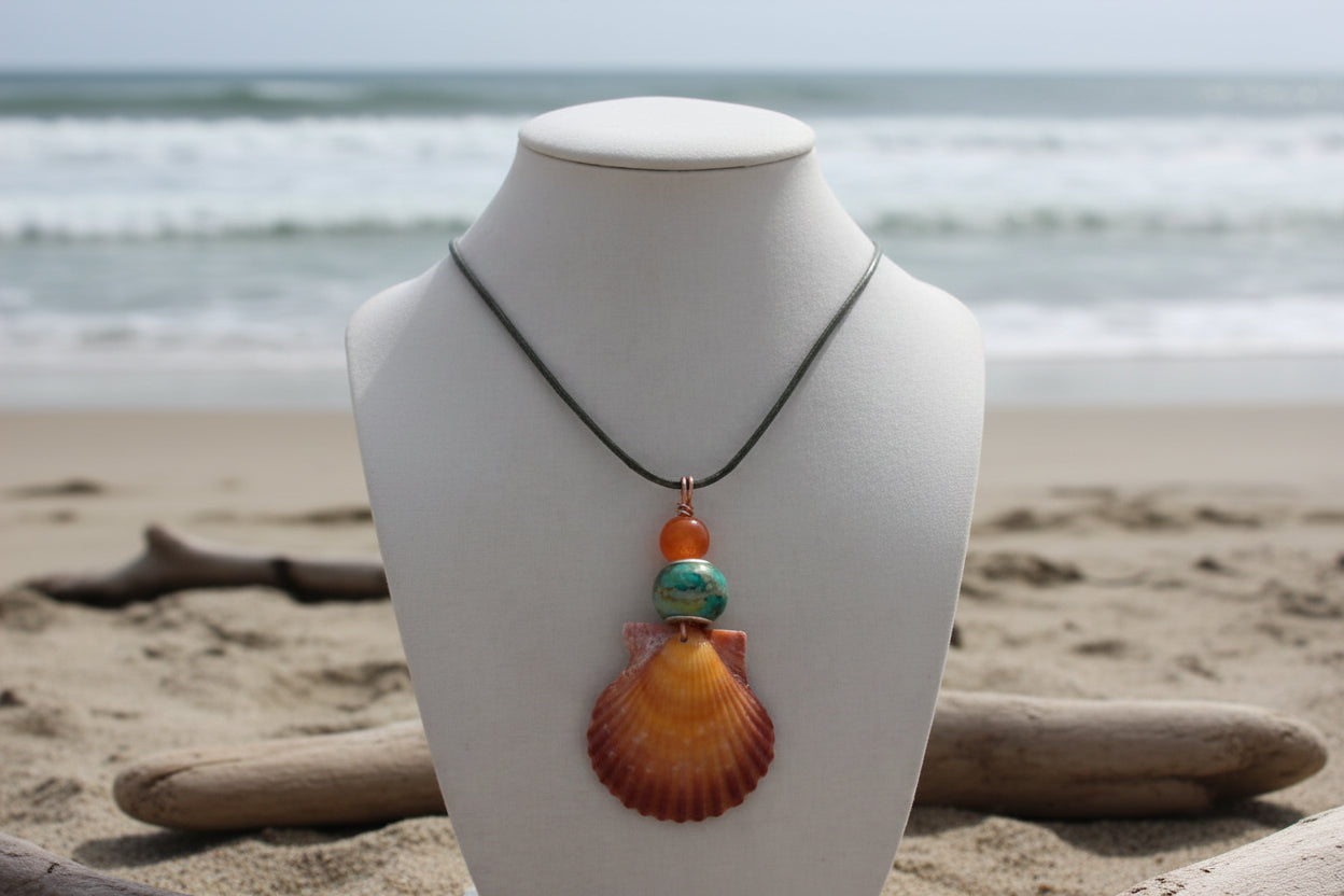 Sunset Glow - Orange Scallop Shell, Orange & Turquoise Bead Necklace
