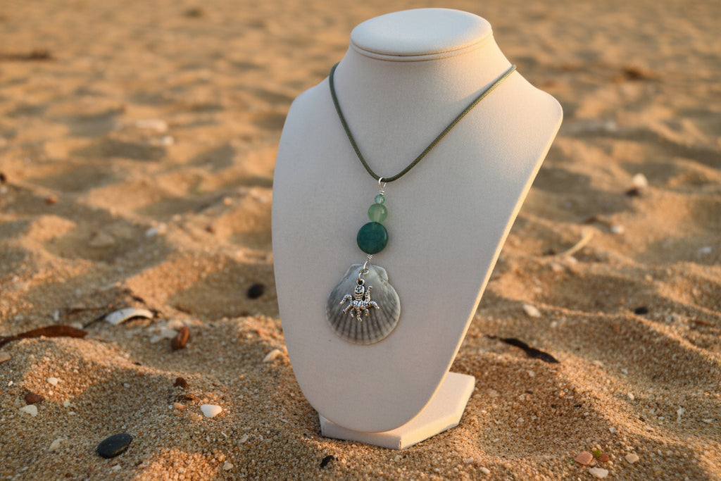 Seafoam Star Scallop Necklace