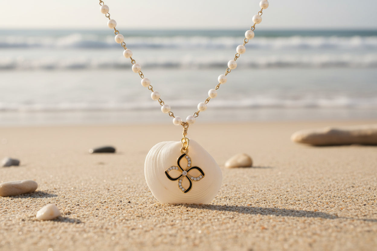Star Dreams - Shell & Pearl Necklace