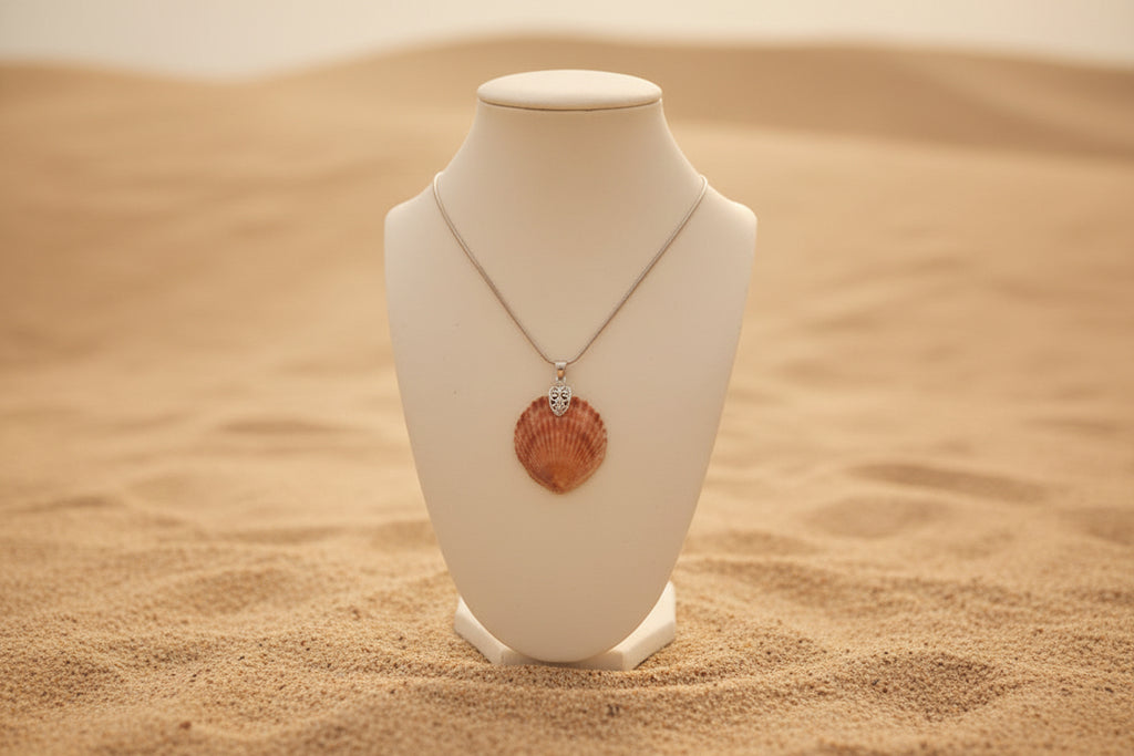 Royal Seashell Scallop Necklace– Handmade Beach Jewelry