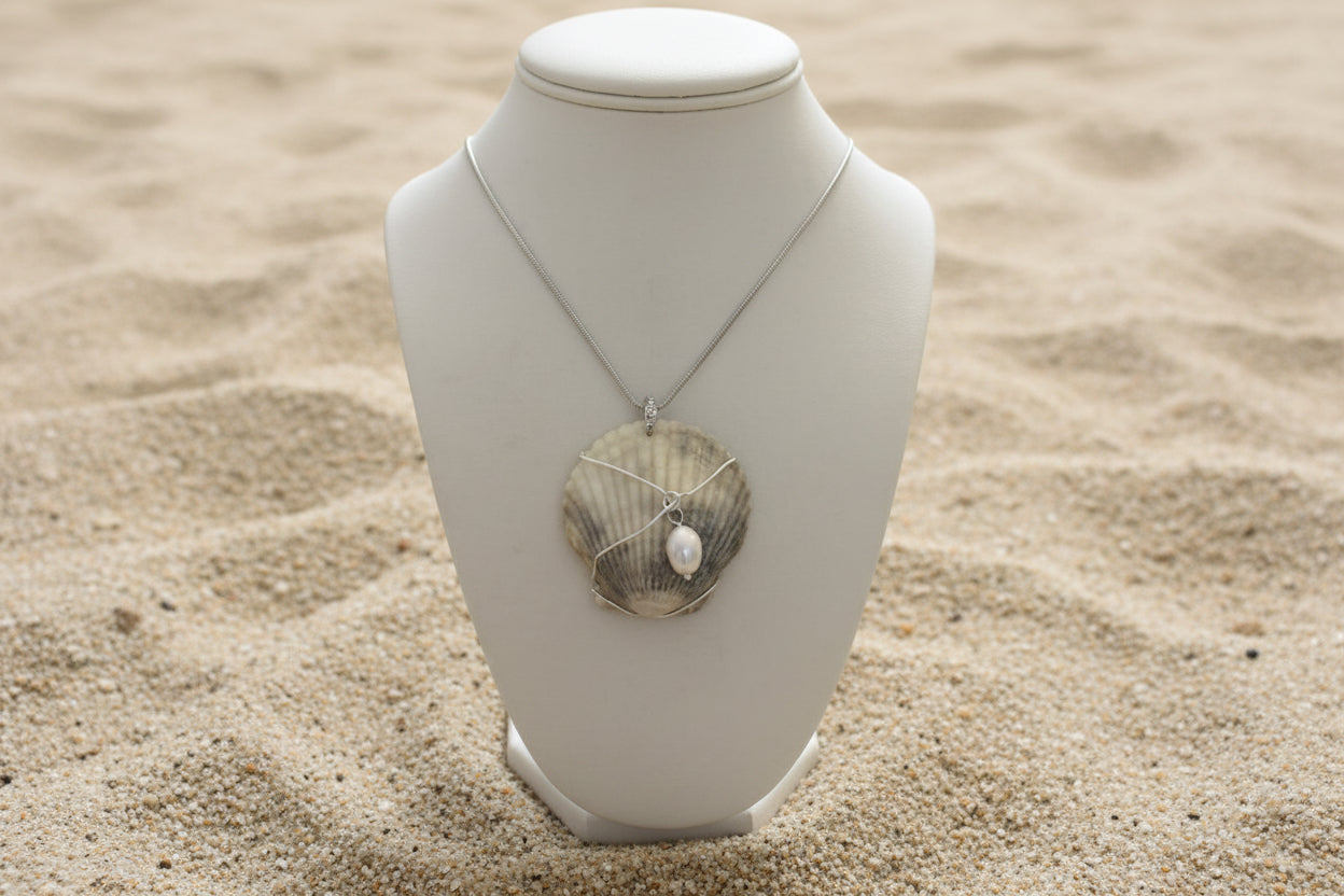 Silver Embrace Pearl Shell Necklace – Handmade Beach Jewelry