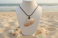 Charming Twilight Natural Sunray Venus Clamshell Necklace
