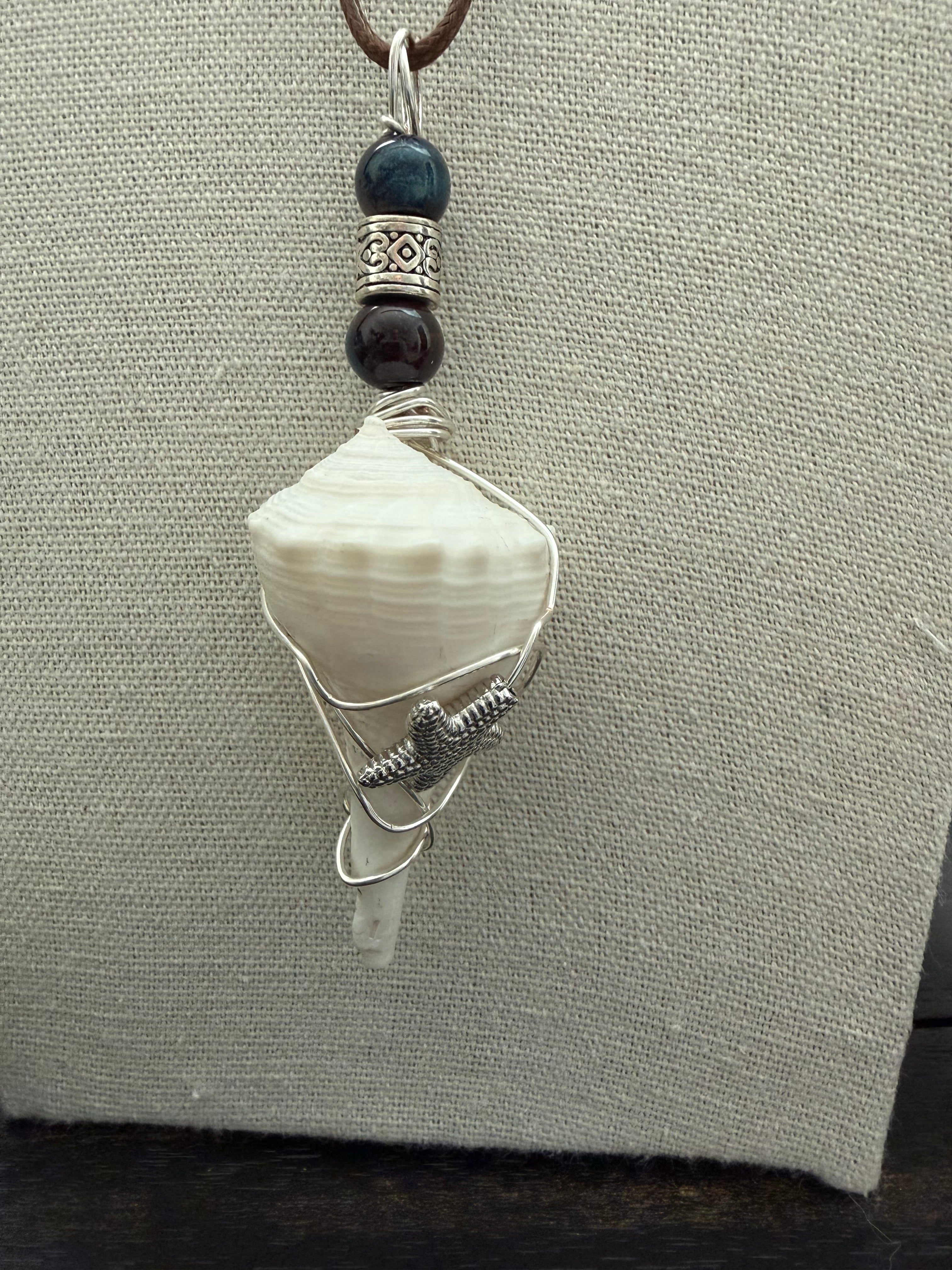 Whelk Shores Wrapped Necklace