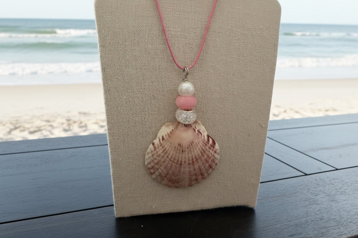 Rose Tide Pearl Necklace