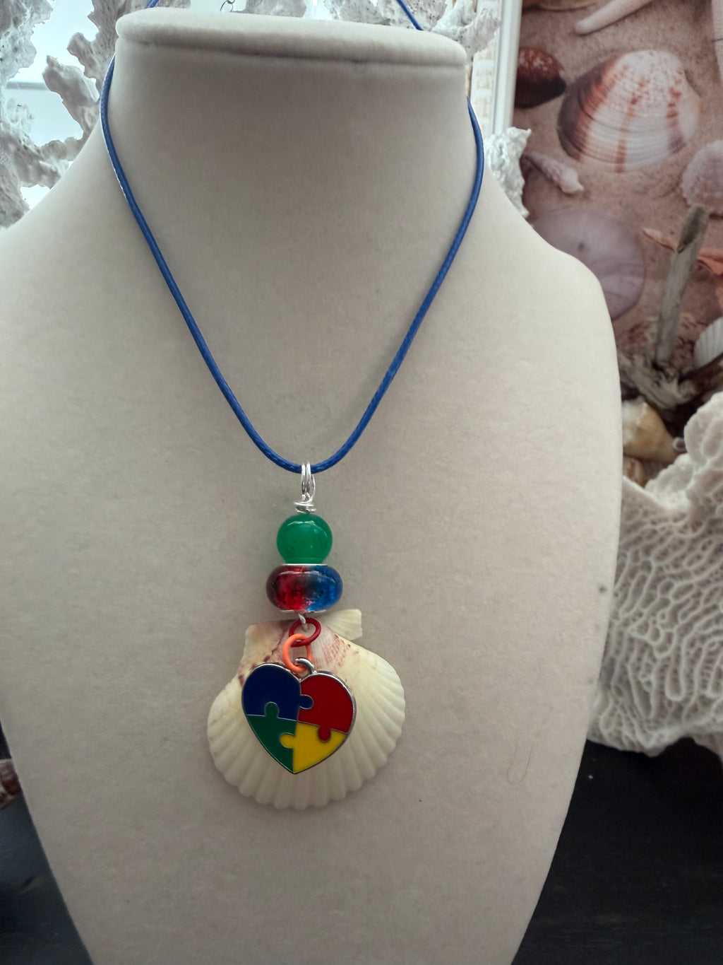 Aussie Heart Puzzle Shell Necklace