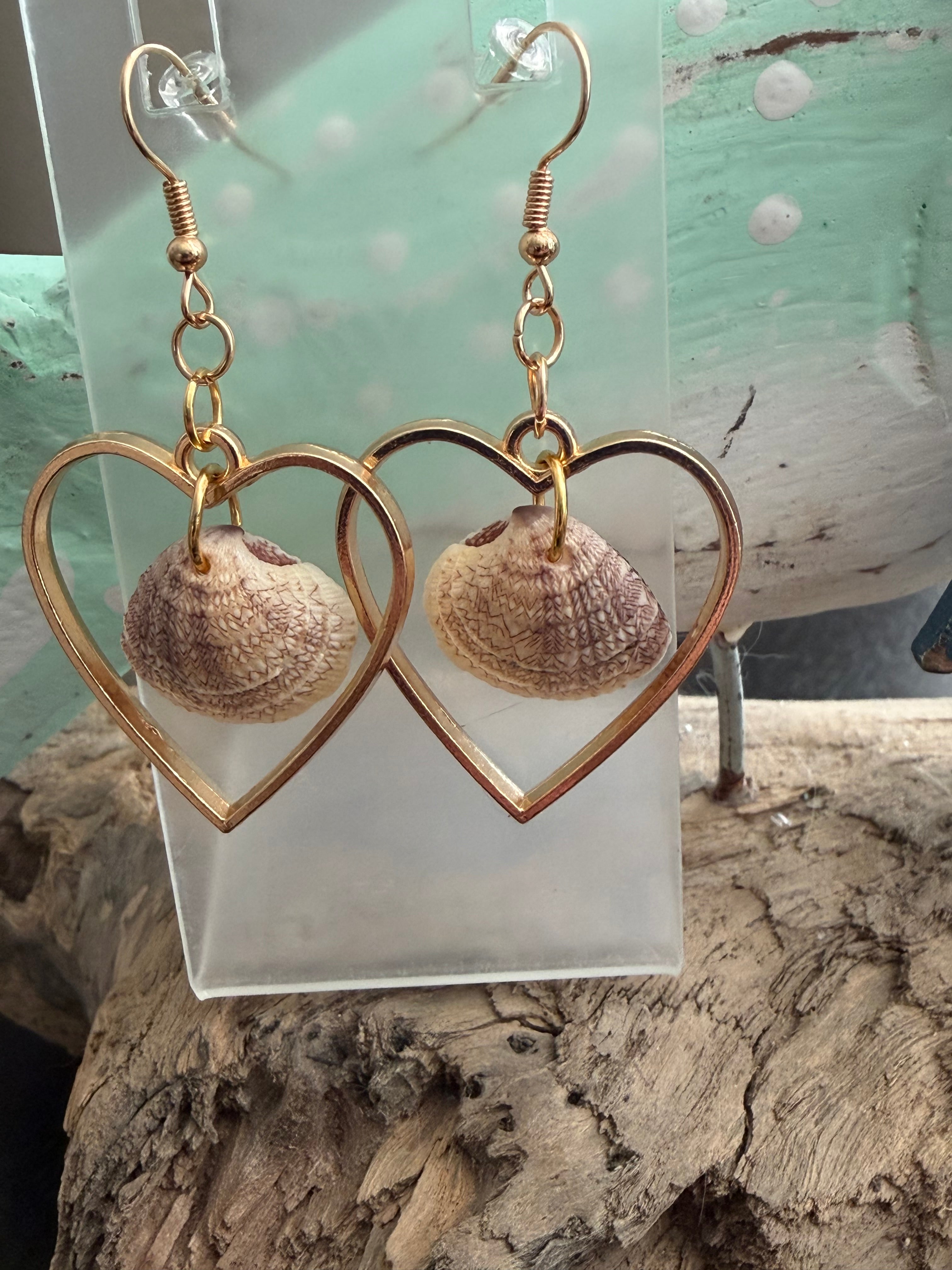 Sea Cradle Hearts