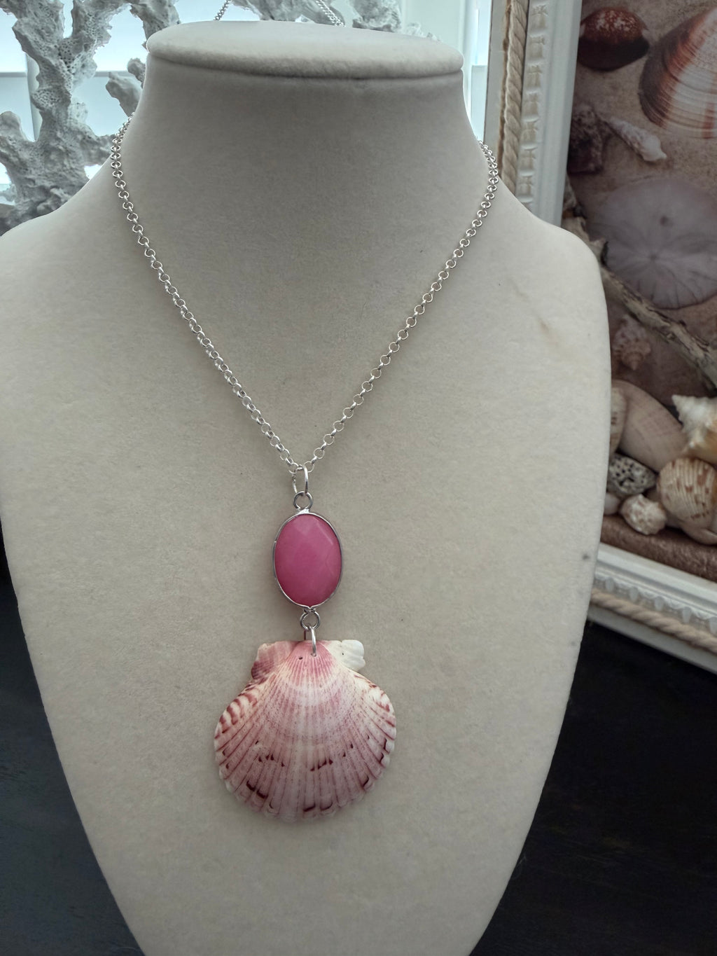 Flamingo Mingle Shell Necklace