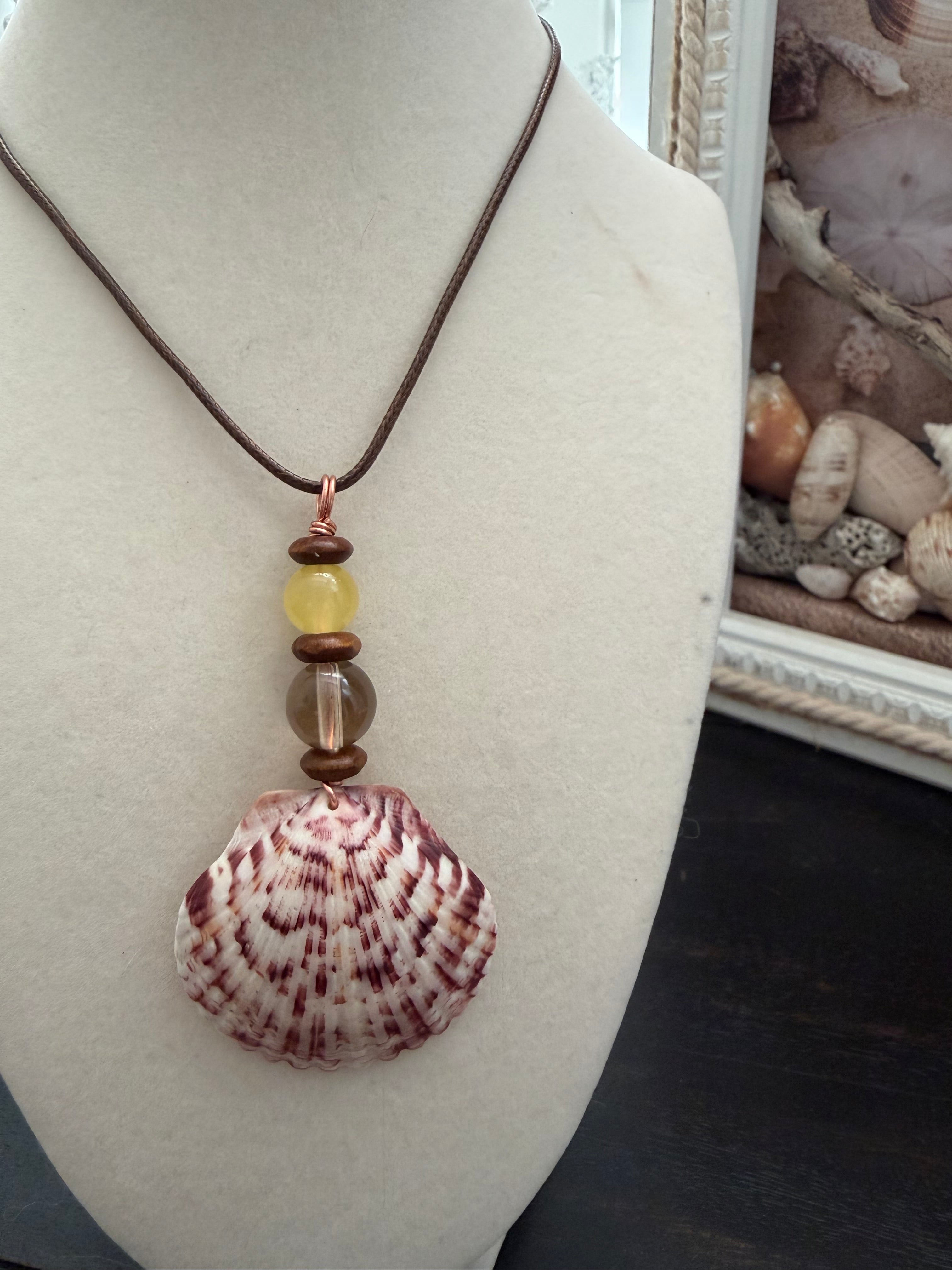 Tawny Tide Scallop Necklace