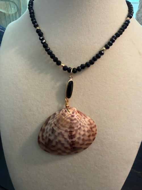 Black Leopard – Calico Clam Shell Necklace on Black Crystal Bead Chain