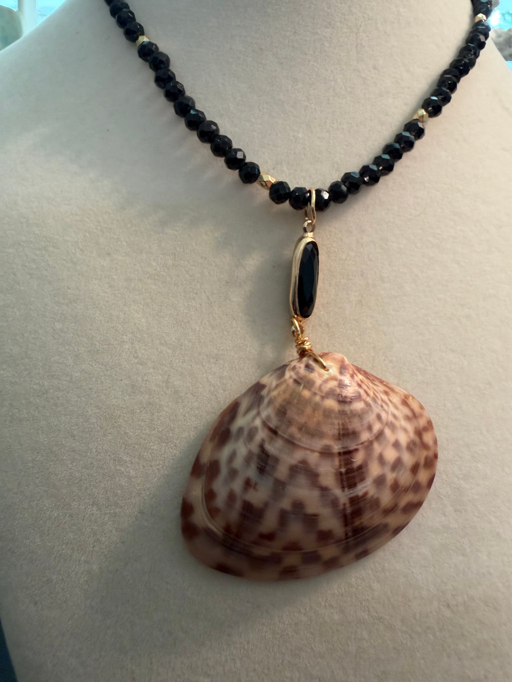 Black Leopard – Calico Clam Shell Necklace on Black Crystal Bead Chain