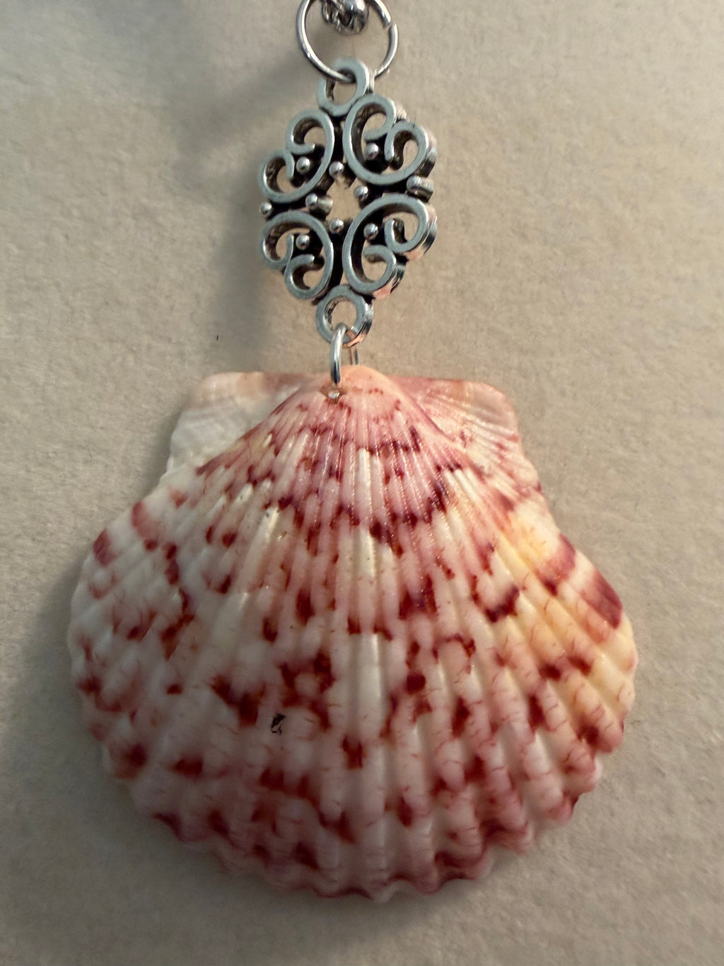 Seashore Sands – Calico Scallop Shell & Silver Filigree Necklace on Stainless Steel Satellite Chain