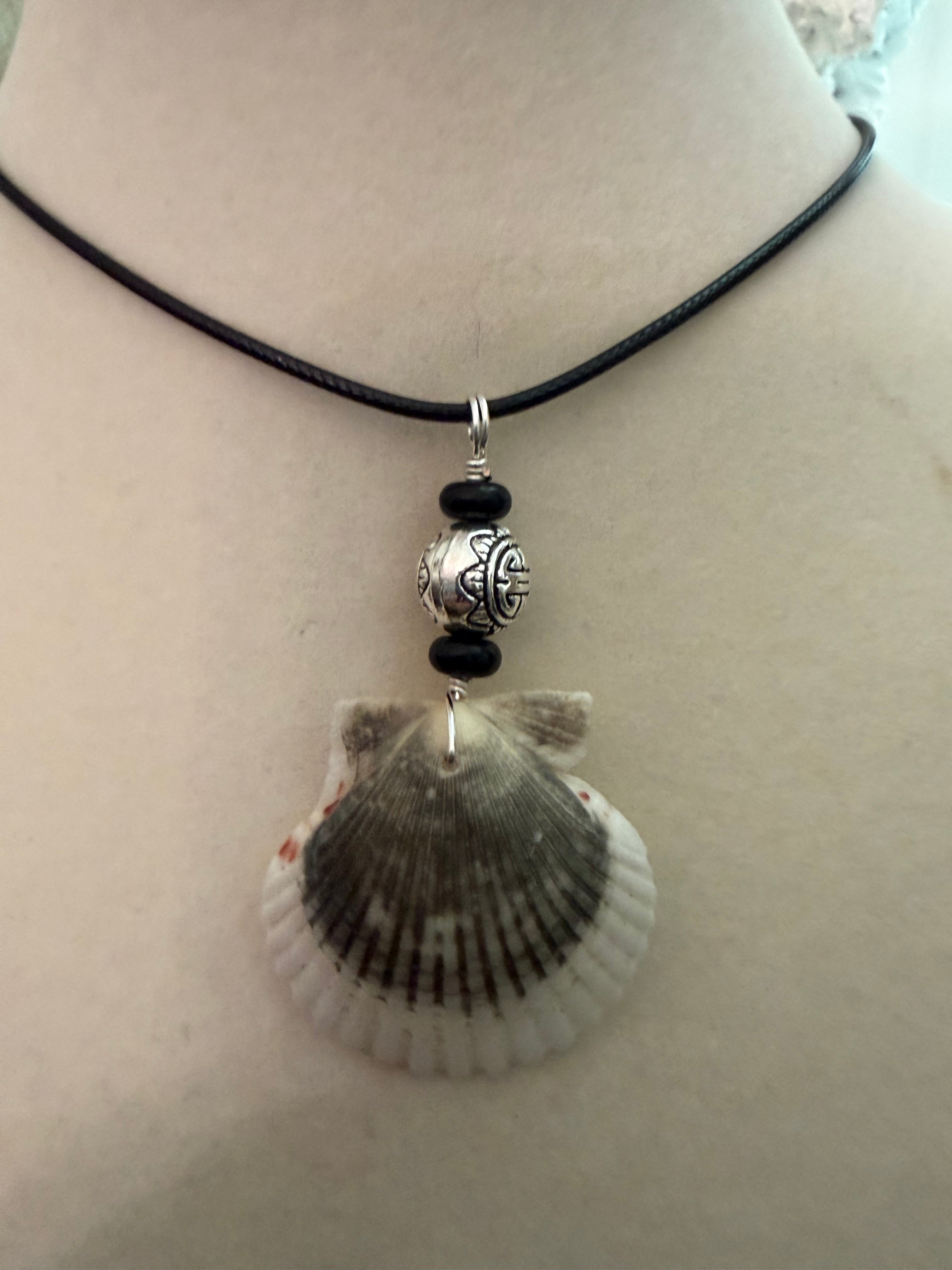 Graystone Shores – Gray Scallop Shell & Tibetan Silver Necklace on Black Leather Cord