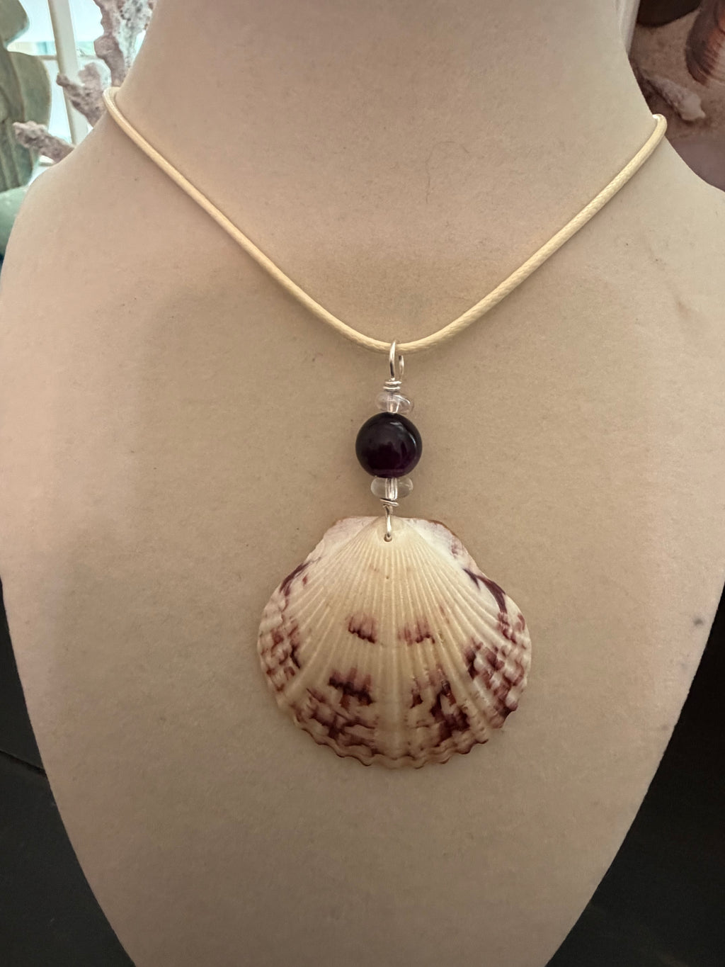 Lilac Shores – Calico Scallop & Amethyst Necklace