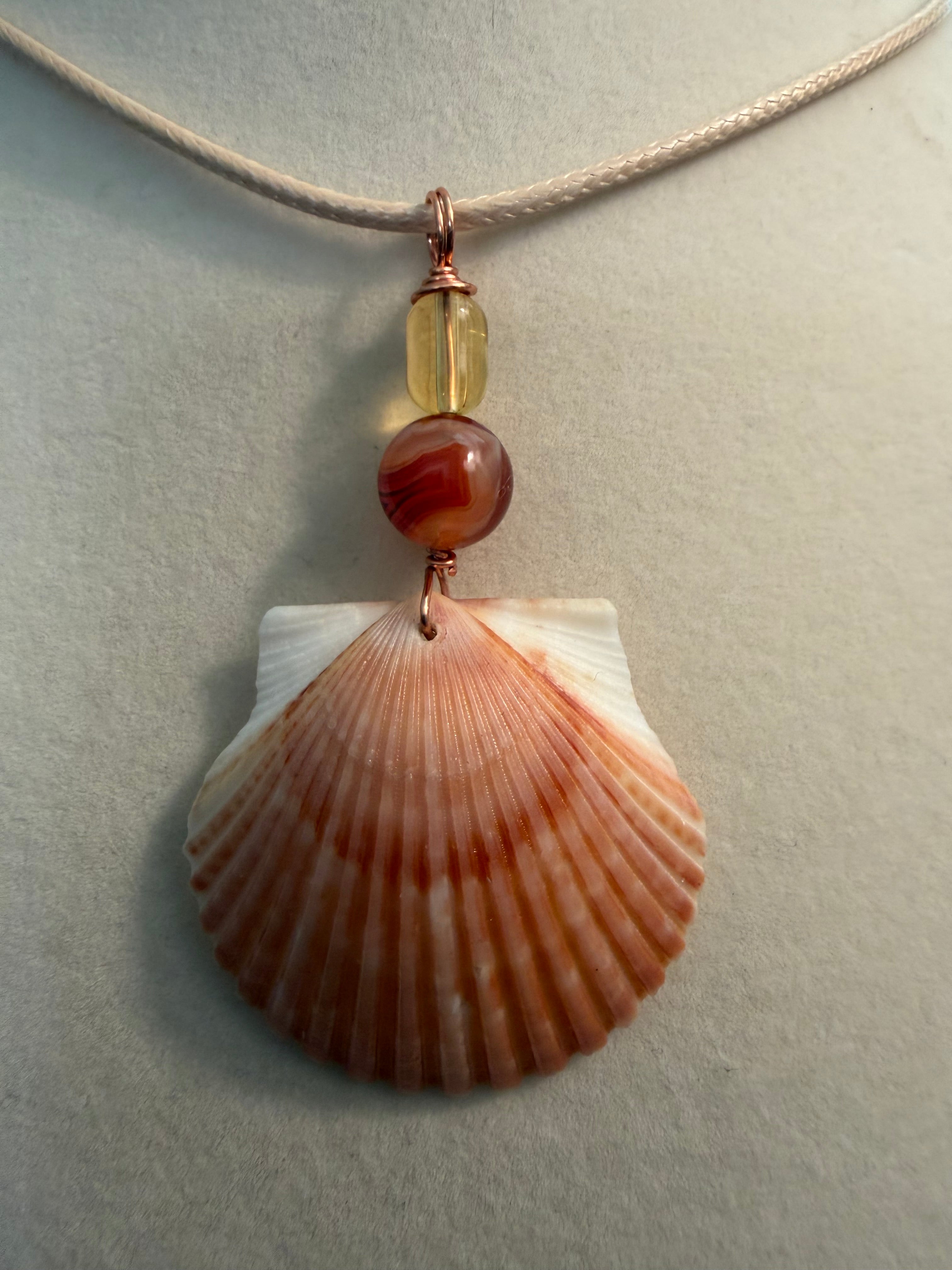 Shoreline Kissed – Shell Necklace