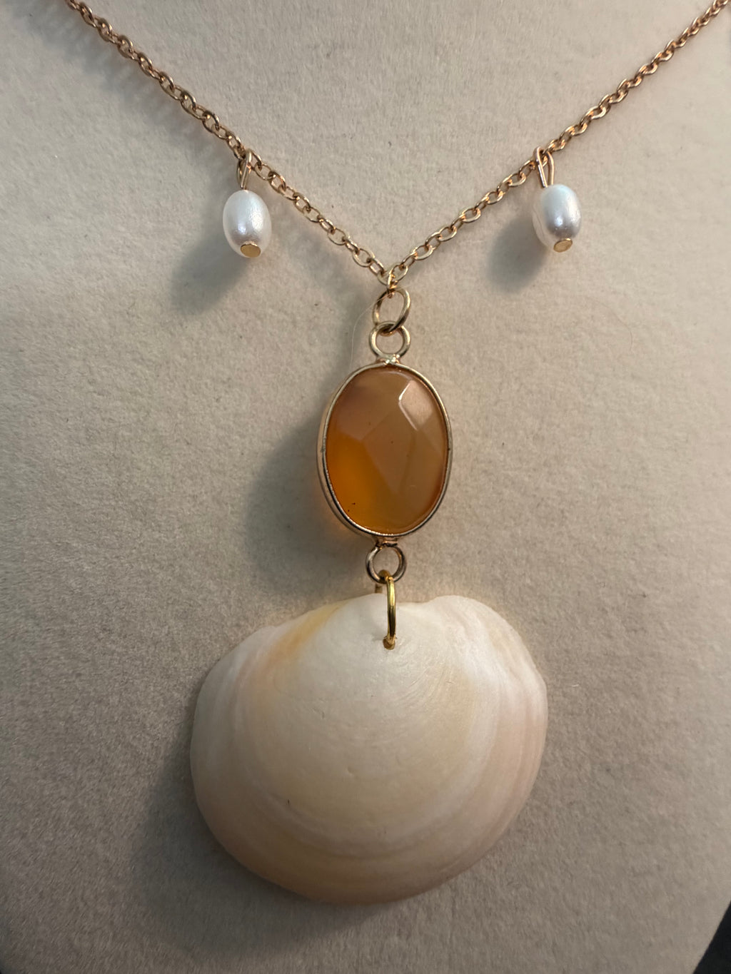Honey & Pearl – Buttercup Shell Necklace with Carnelian Gem