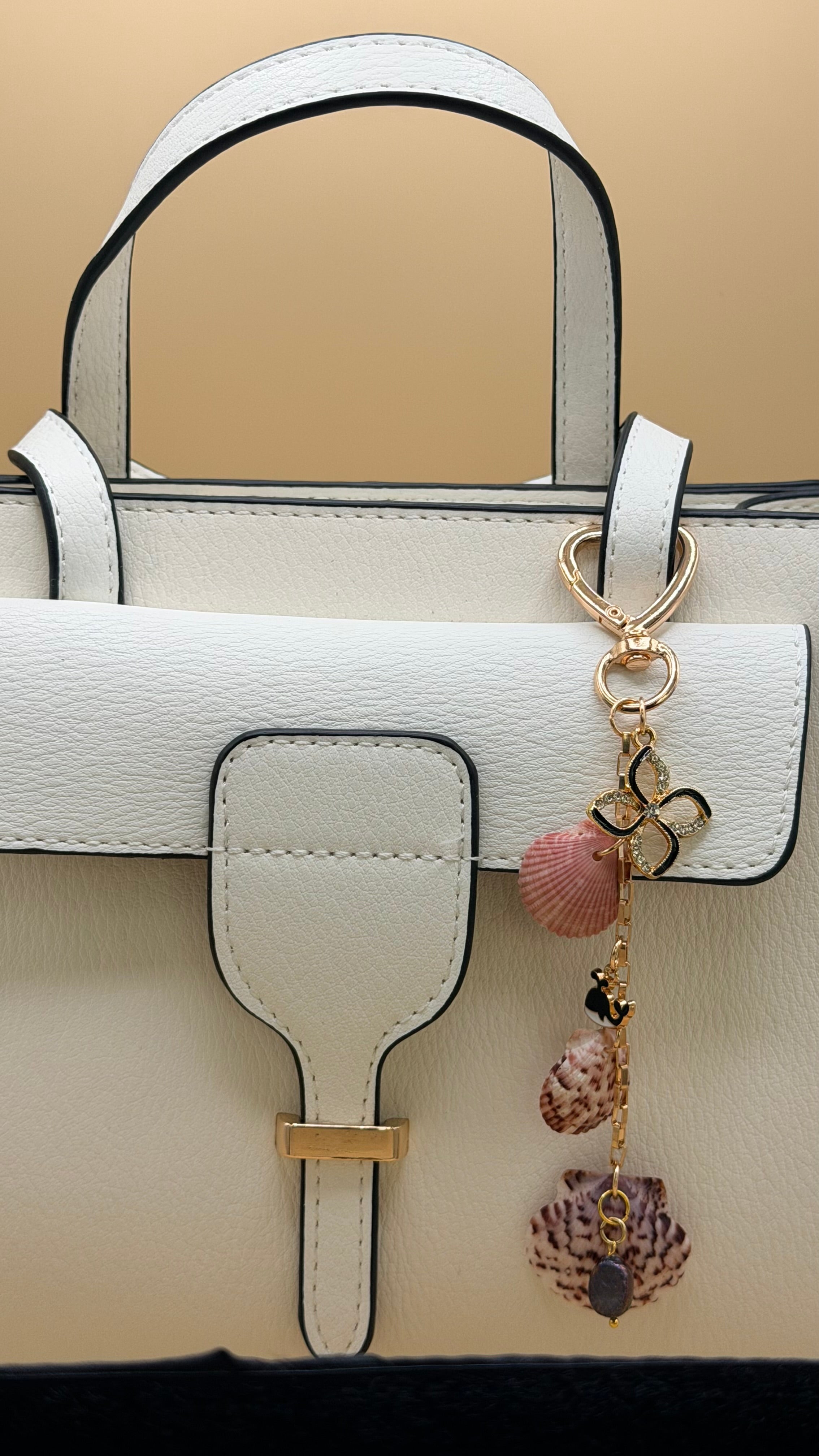 Pink Shell & Gold Flower Charm Bag Charm Keychain