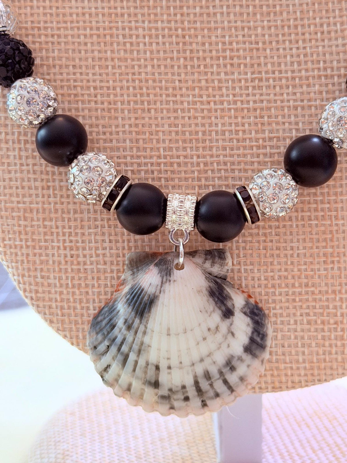 Handmade Florida Shell Necklace With Black Onyx Turquoise Beads 18 Inch