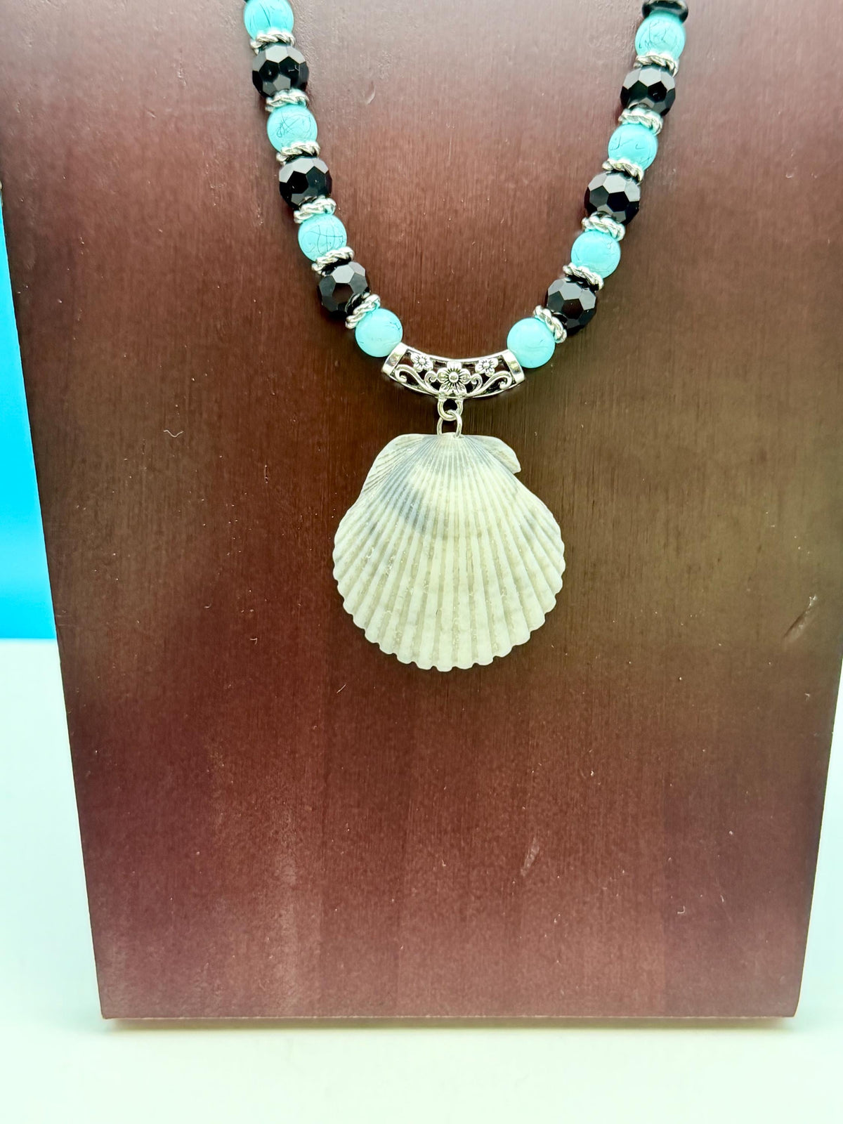 Turquoise Sanibel Island Handmade Seashell Necklace and Bracelet Jewelry Set
