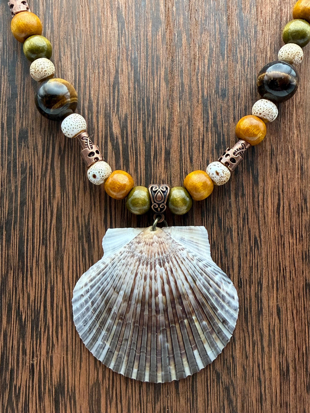 Mens Florida Gulf Calico Scallop Shell Necklace 18 Inch Handmade Coastal Jewelry
